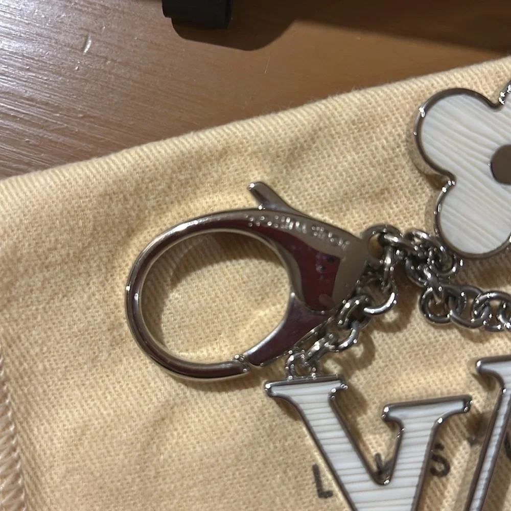 Louis Vuitton Fleur d’ Epi Bag Charm Resin Brass. Nearly New Certified Authentic